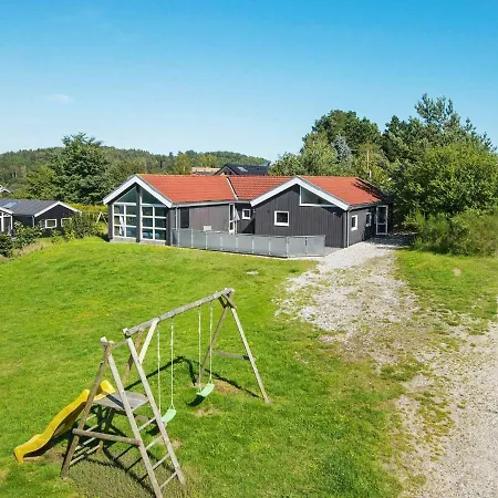 Three-bedroom Holiday In 25 Σπίτι διακοπών
